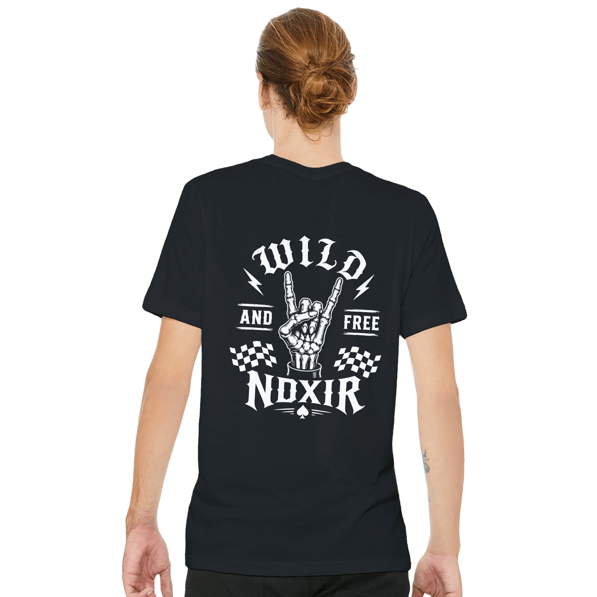 persona1_atrás Wild and free | T-Shirt